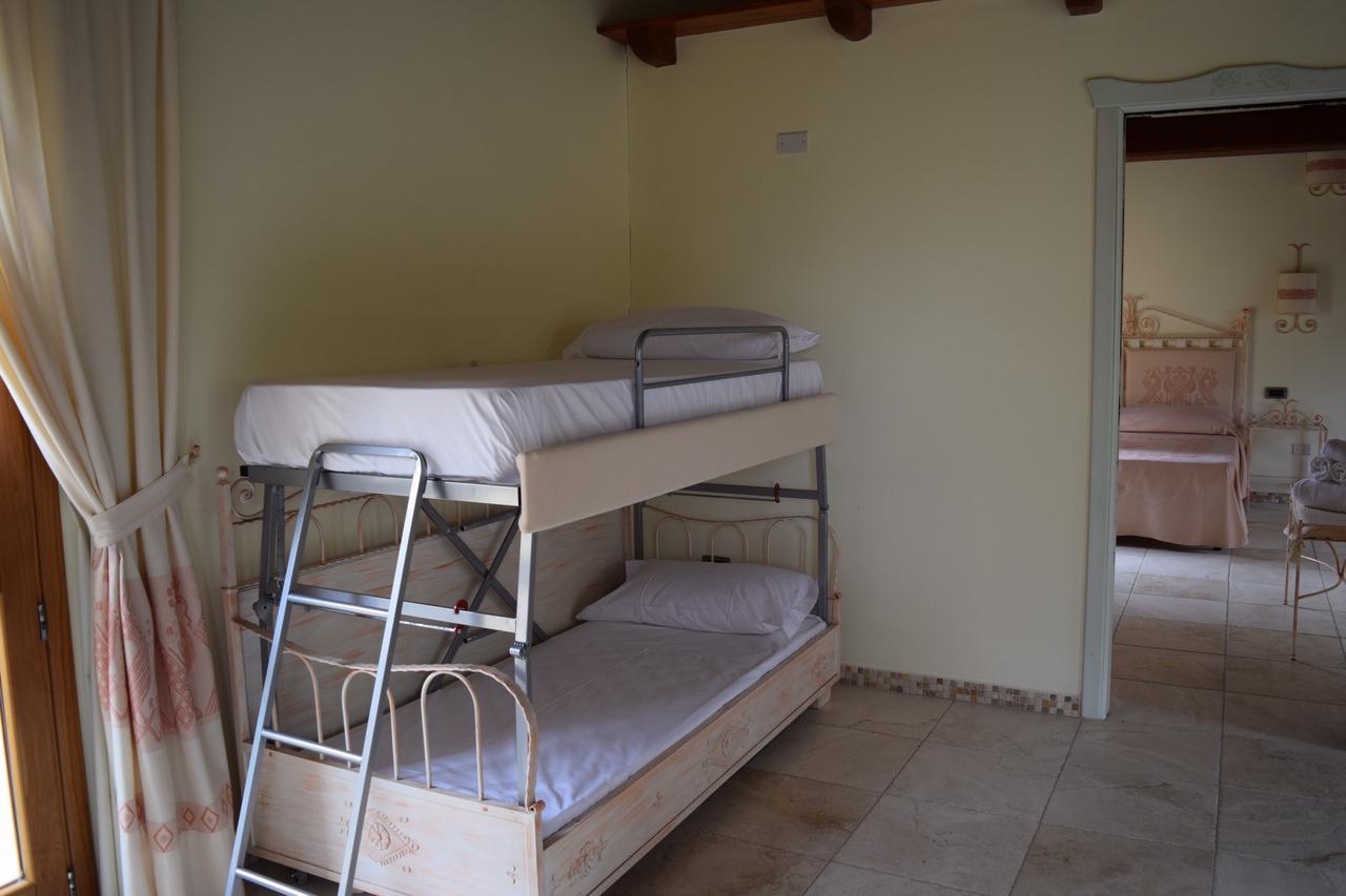 Hotel Soffio Di Vento Magazzini  Екстериор снимка
